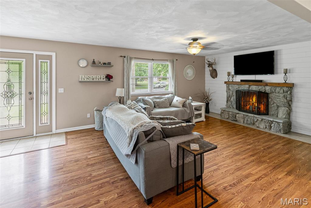 707 Pine Tree Lane, Freeburg, IL, 62243