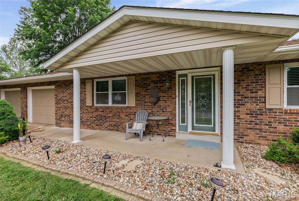 707 Pine Tree Lane, Freeburg, IL, 62243