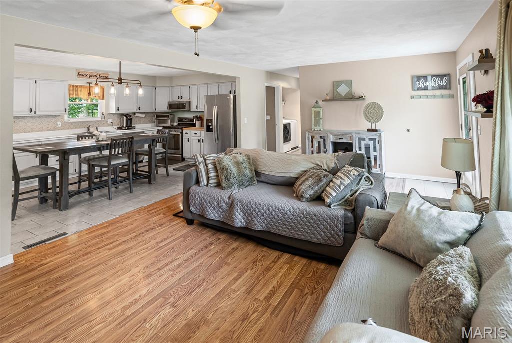 707 Pine Tree Lane, Freeburg, IL, 62243