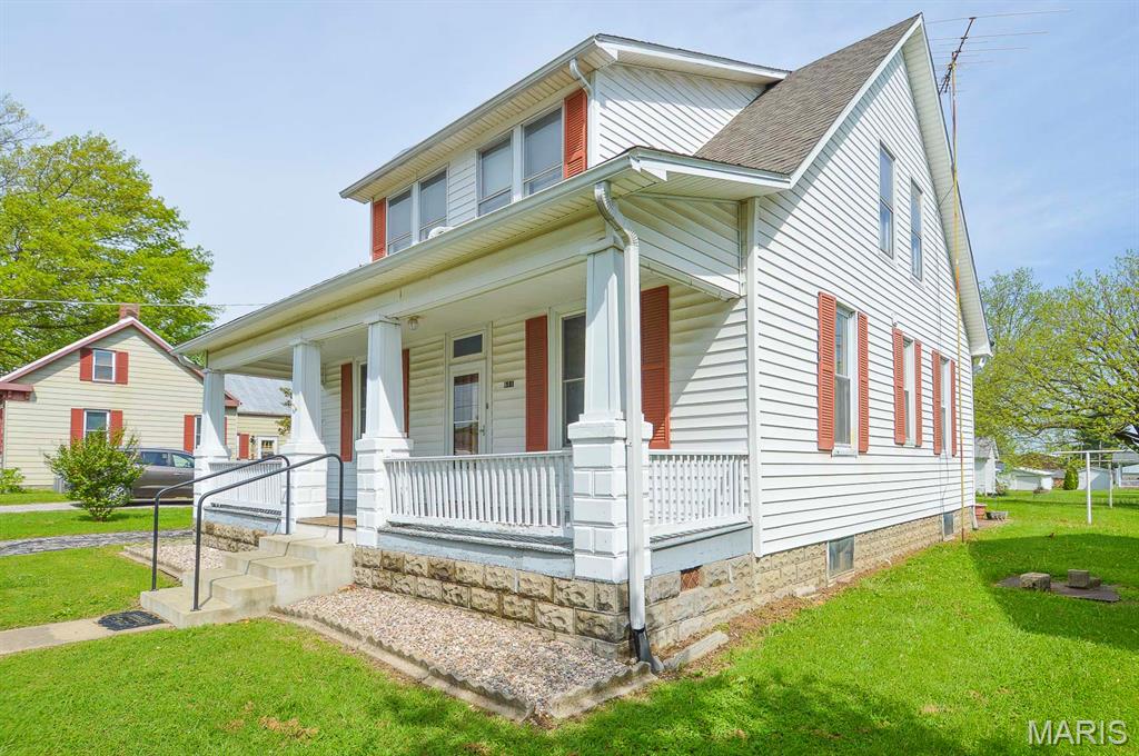 611 E Olive Street, Red Bud, IL, 62278