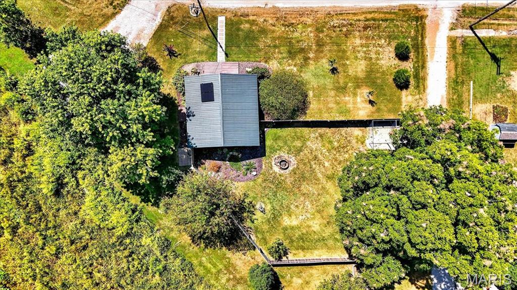 9 E Church Street, Lenzburg, IL, 62255