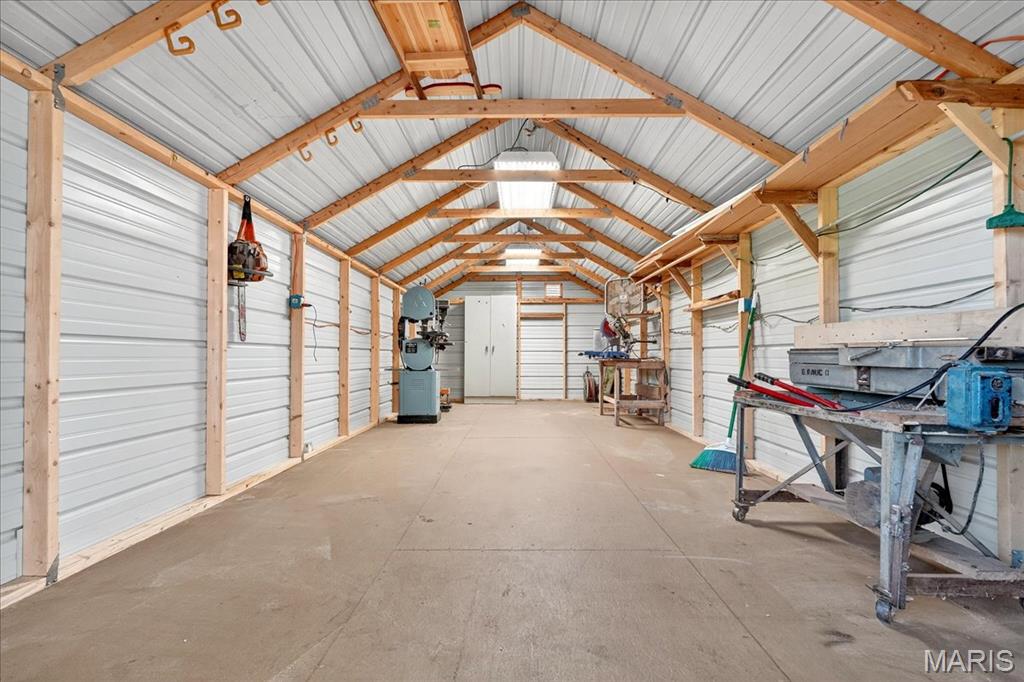 9 E Church Street, Lenzburg, IL, 62255