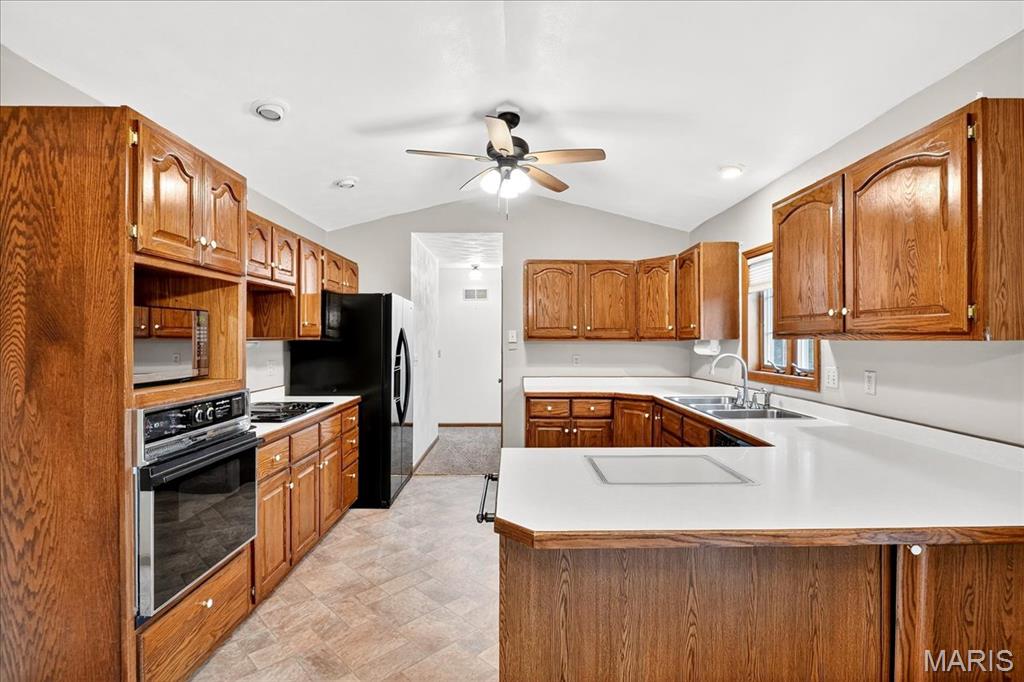 201 Oak Tree Drive, Columbia, IL, 62236-1145