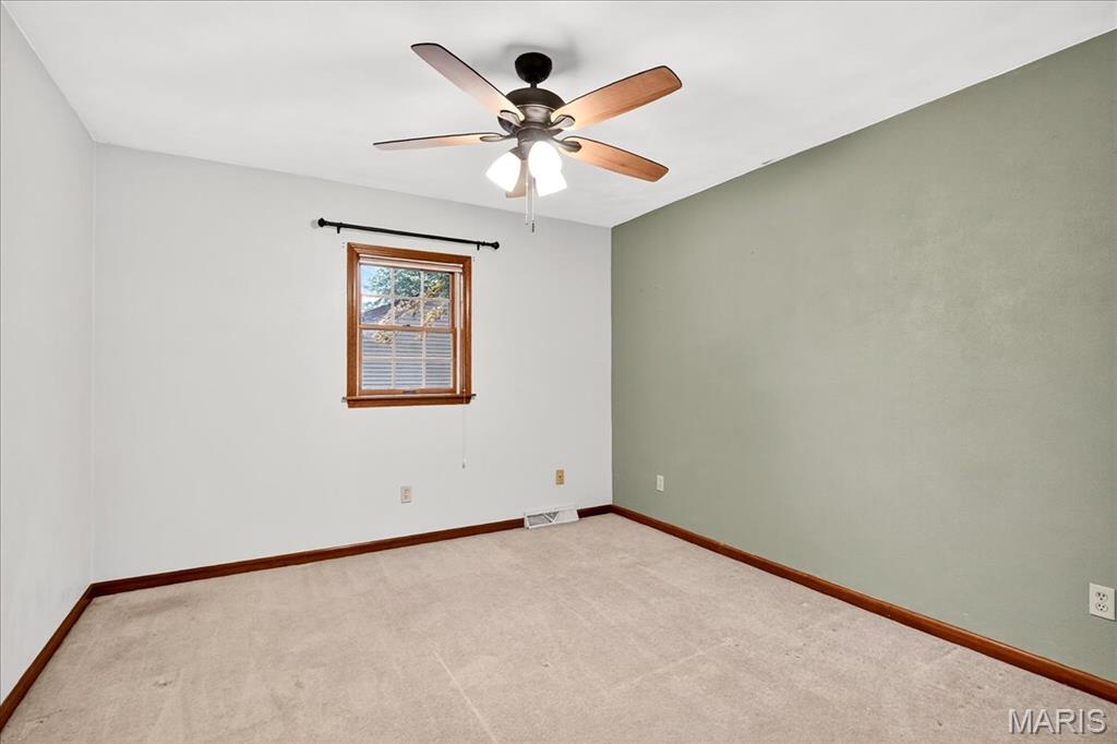 201 Oak Tree Drive, Columbia, IL, 62236-1145