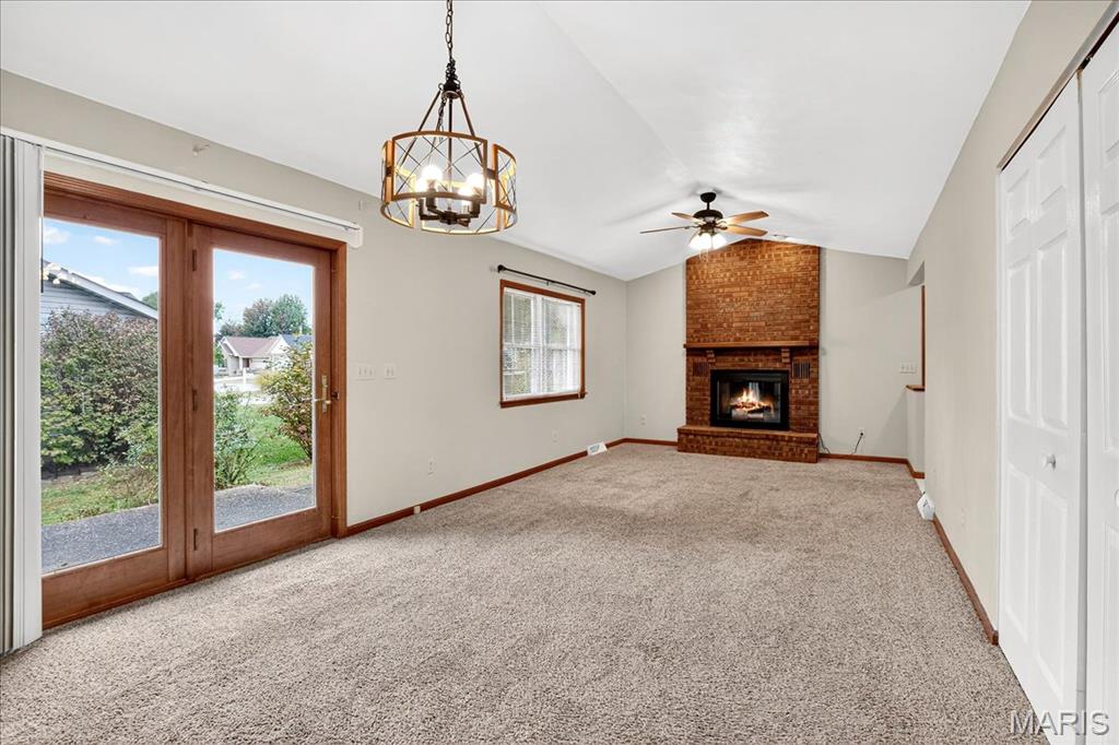 201 Oak Tree Drive, Columbia, IL, 62236-1145