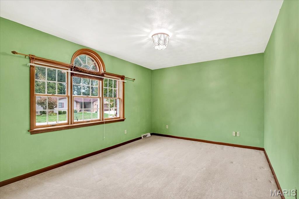 201 Oak Tree Drive, Columbia, IL, 62236-1145