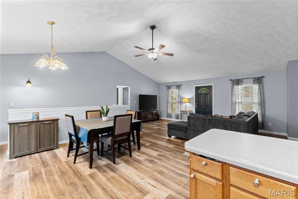 223 N Cedar Bluff Drive, Valmeyer, IL, 62295