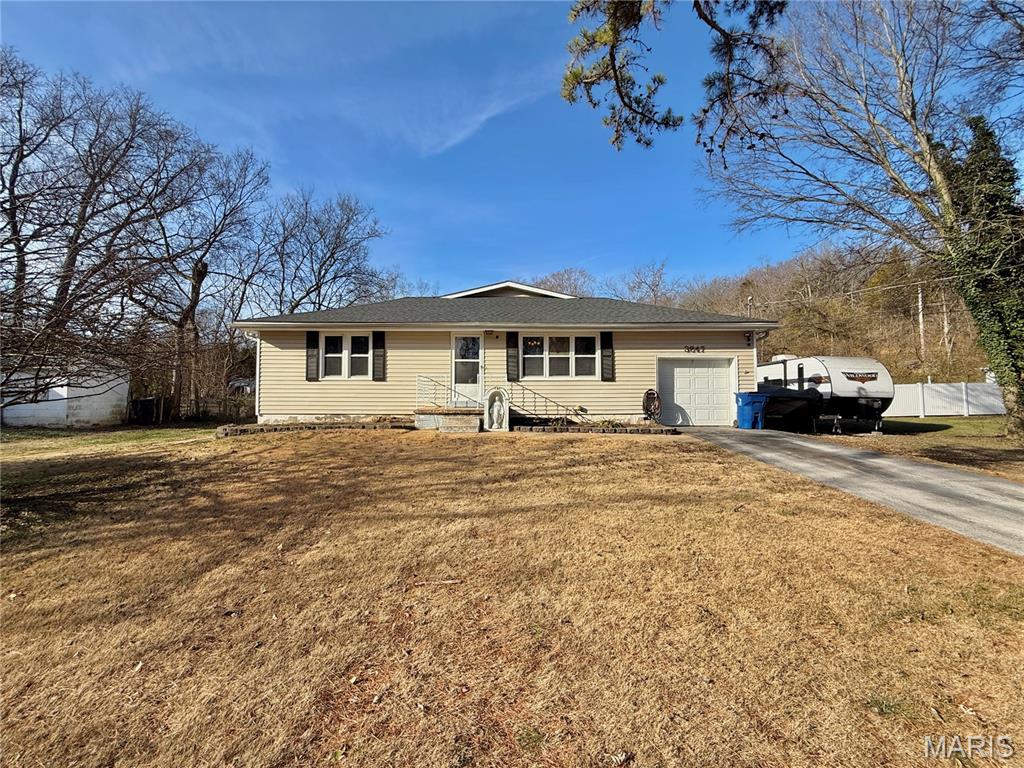 3847 Parkway Lane, Arnold, MO, 63010