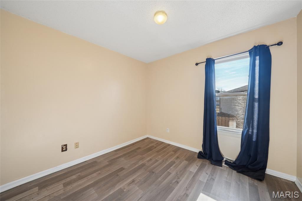 1203 Advance Drive, Florissant, MO, 63031-1421