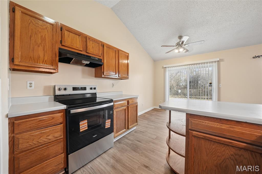 1203 Advance Drive, Florissant, MO, 63031-1421