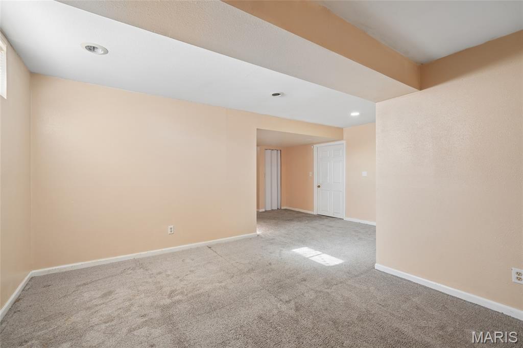 1203 Advance Drive, Florissant, MO, 63031-1421