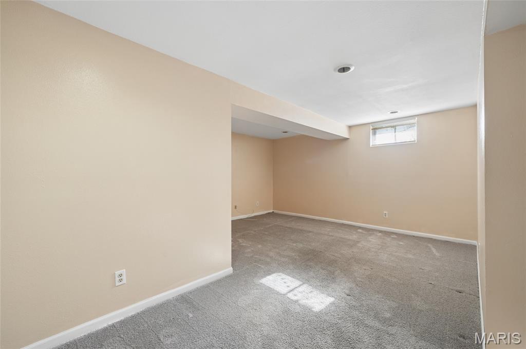 1203 Advance Drive, Florissant, MO, 63031-1421