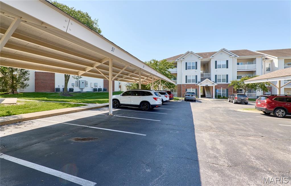 37 Kassebaum Lane #203, St Louis, MO, 63129