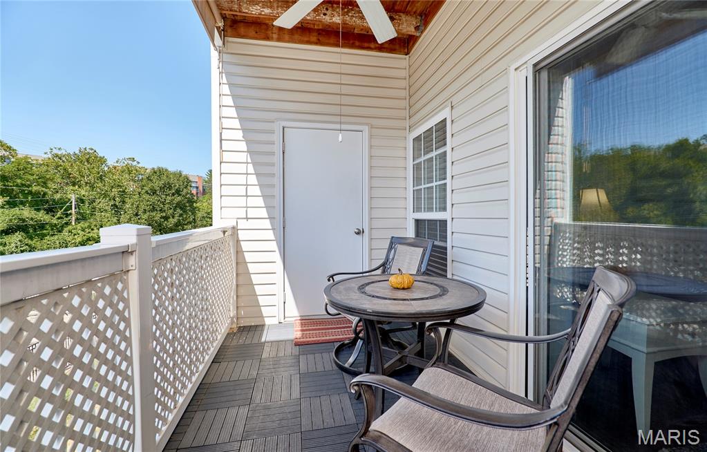 37 Kassebaum Lane #203, St Louis, MO, 63129