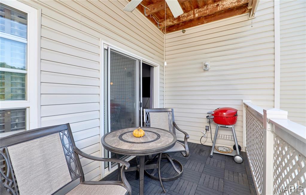 37 Kassebaum Lane #203, St Louis, MO, 63129