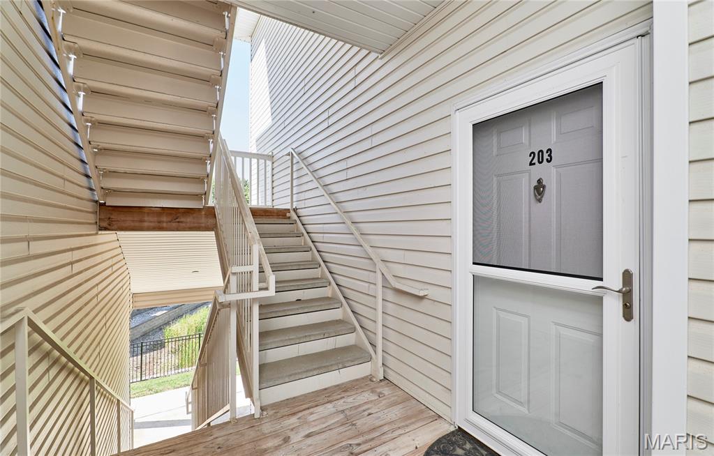 37 Kassebaum Lane #203, St Louis, MO, 63129