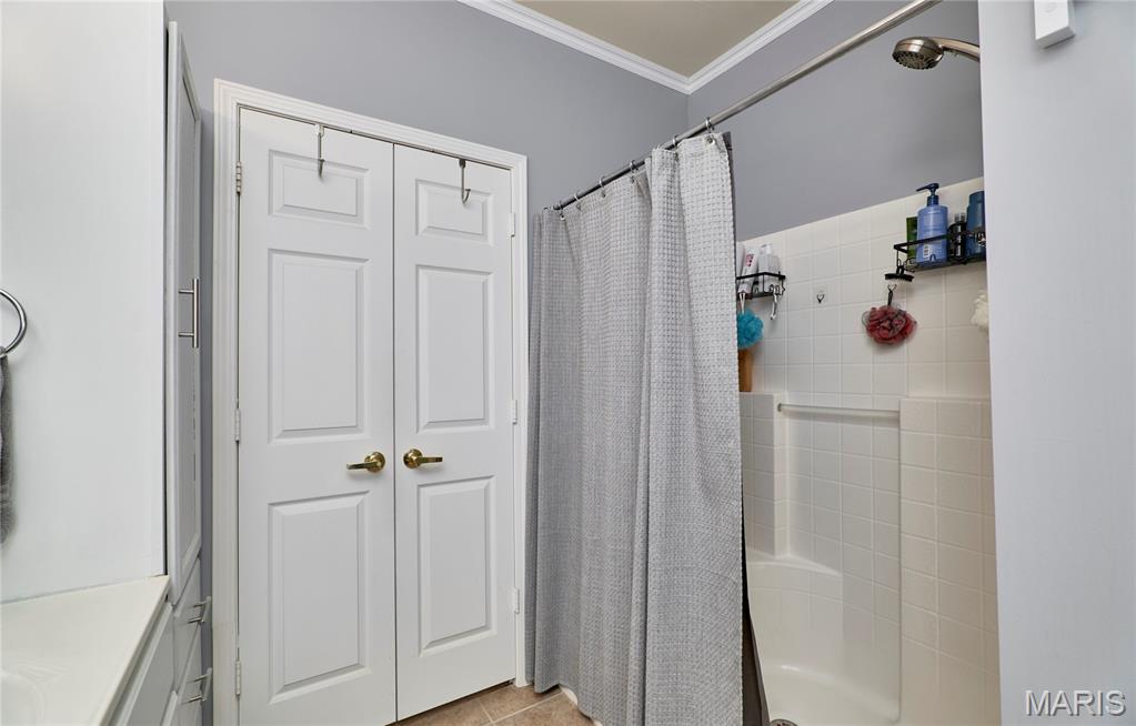 37 Kassebaum Lane #203, St Louis, MO, 63129