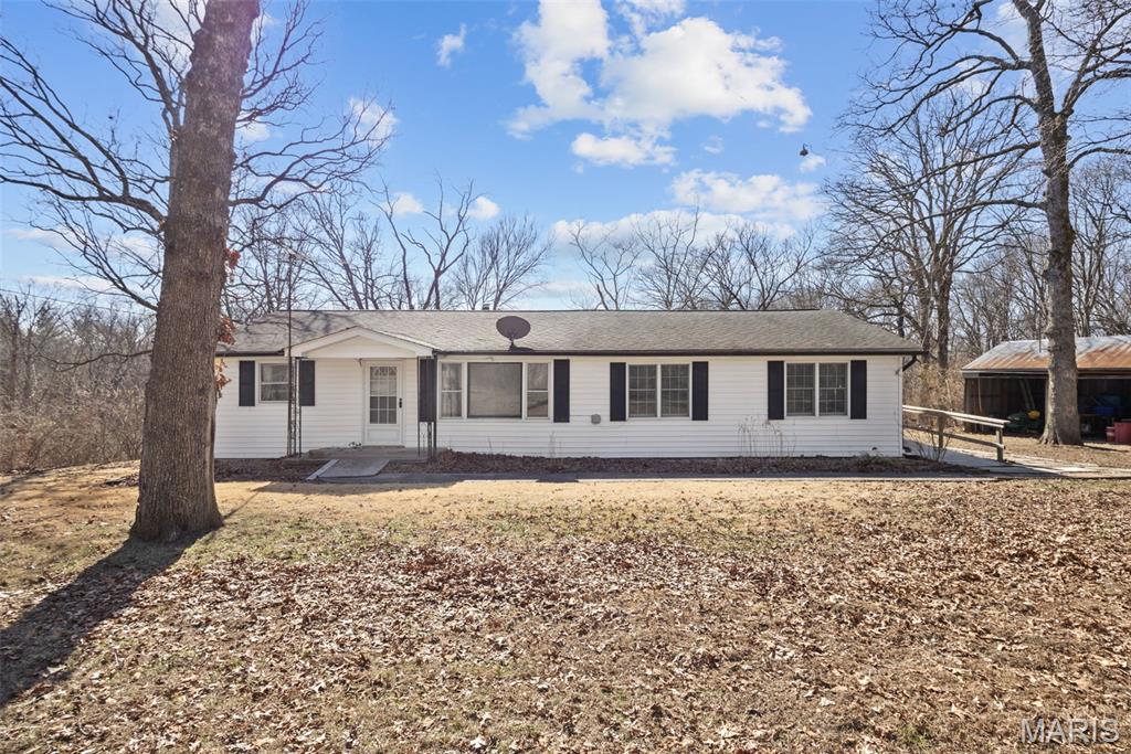 3028 Hh Road, Waterloo, IL, 62298-5204