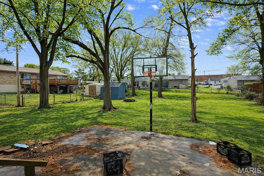 713 Plaza Drive, O'Fallon, MO, 63366
