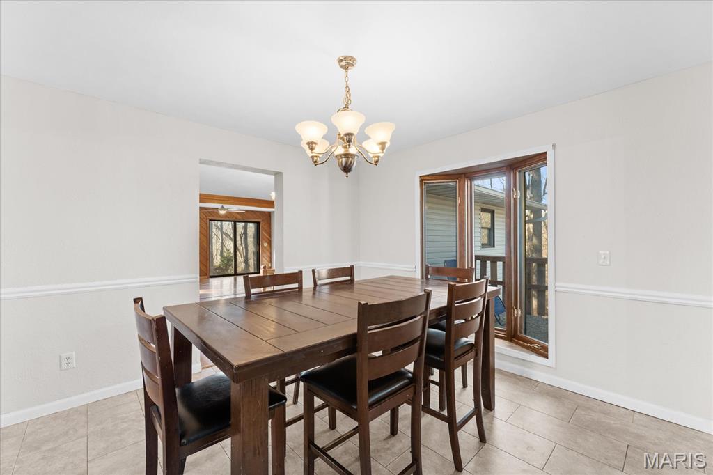 7725 Forest Hills Lane, Waterloo, IL, 62298