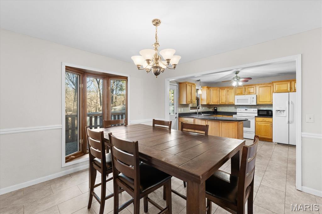 7725 Forest Hills Lane, Waterloo, IL, 62298