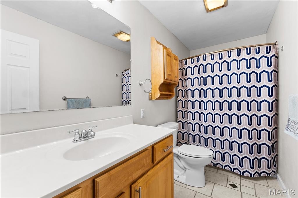 7725 Forest Hills Lane, Waterloo, IL, 62298