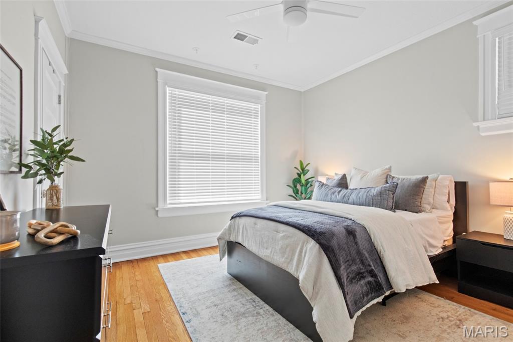 6117 Westminster Place, St Louis, MO, 63112-6311