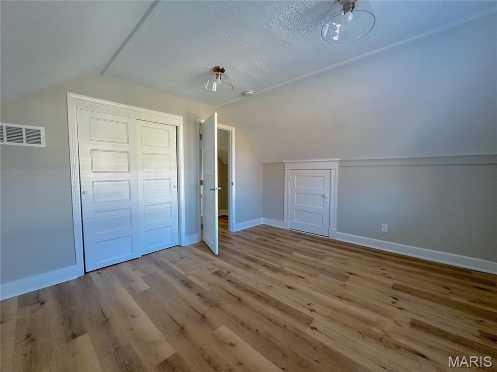 6117 Westminster Place, St Louis, MO, 63112-6311