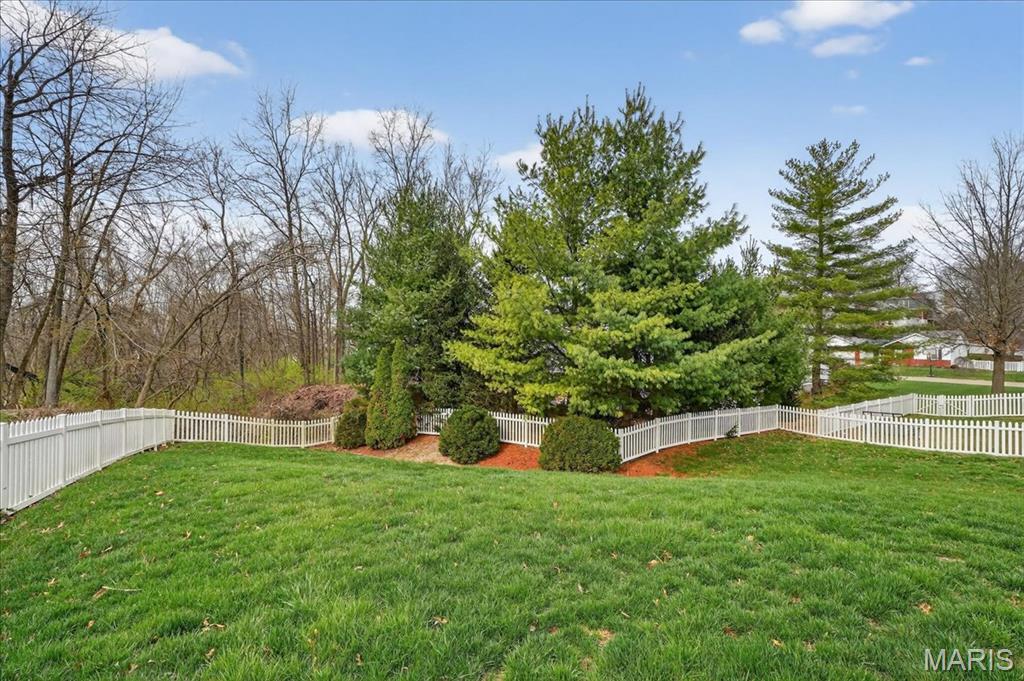 307 Longview Drive, Columbia, IL, 62236-2080
