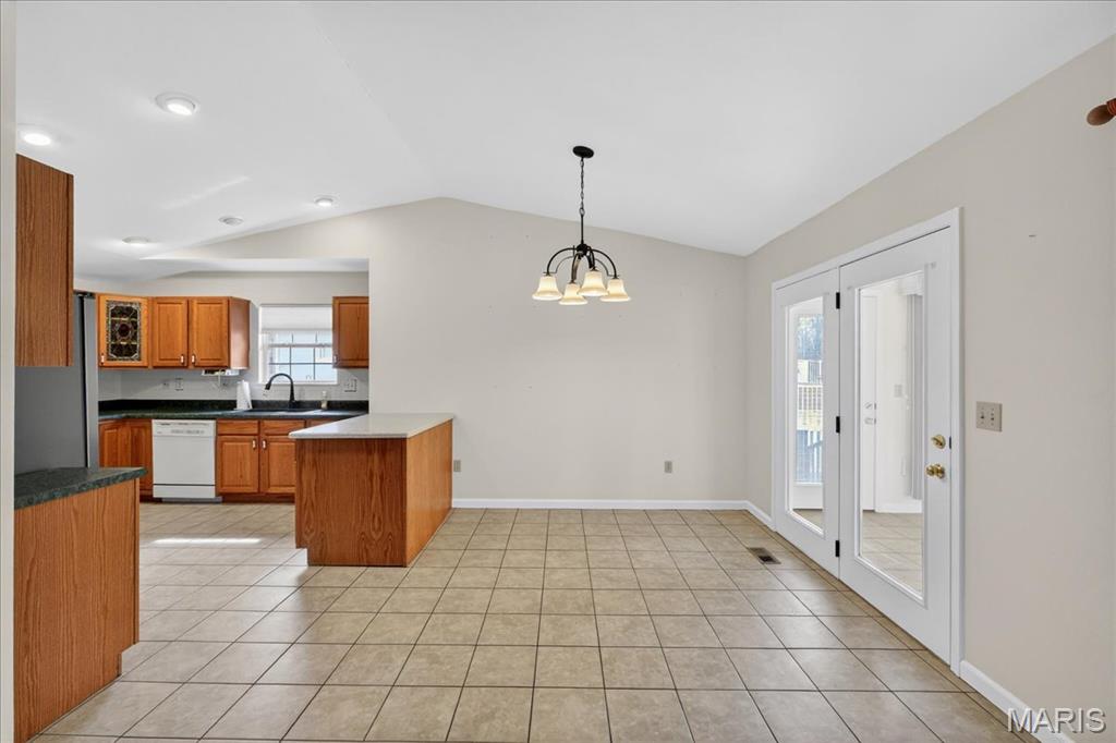 307 Longview Drive, Columbia, IL, 62236-2080