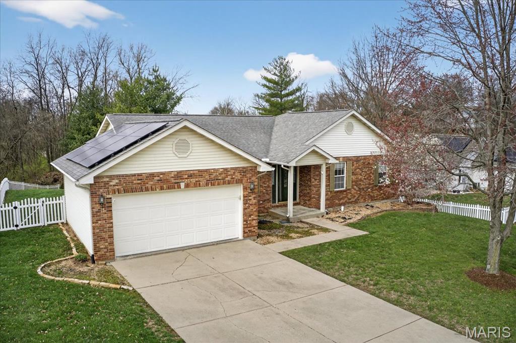 307 Longview Drive, Columbia, IL, 62236-2080