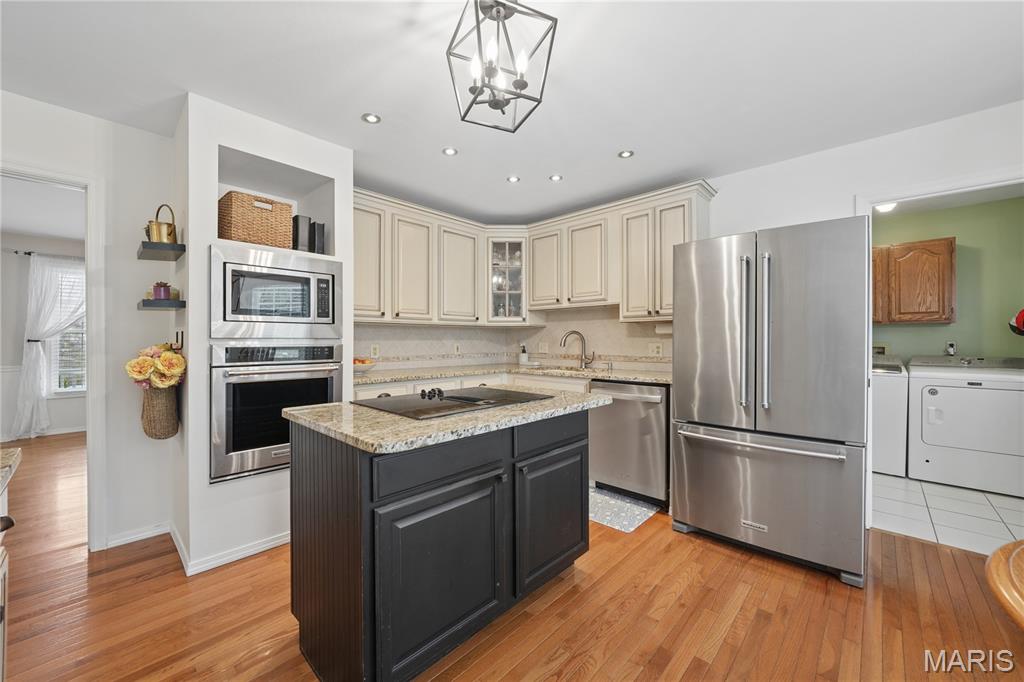 583 Mcbride Pointe Drive, Wildwood, MO, 63011