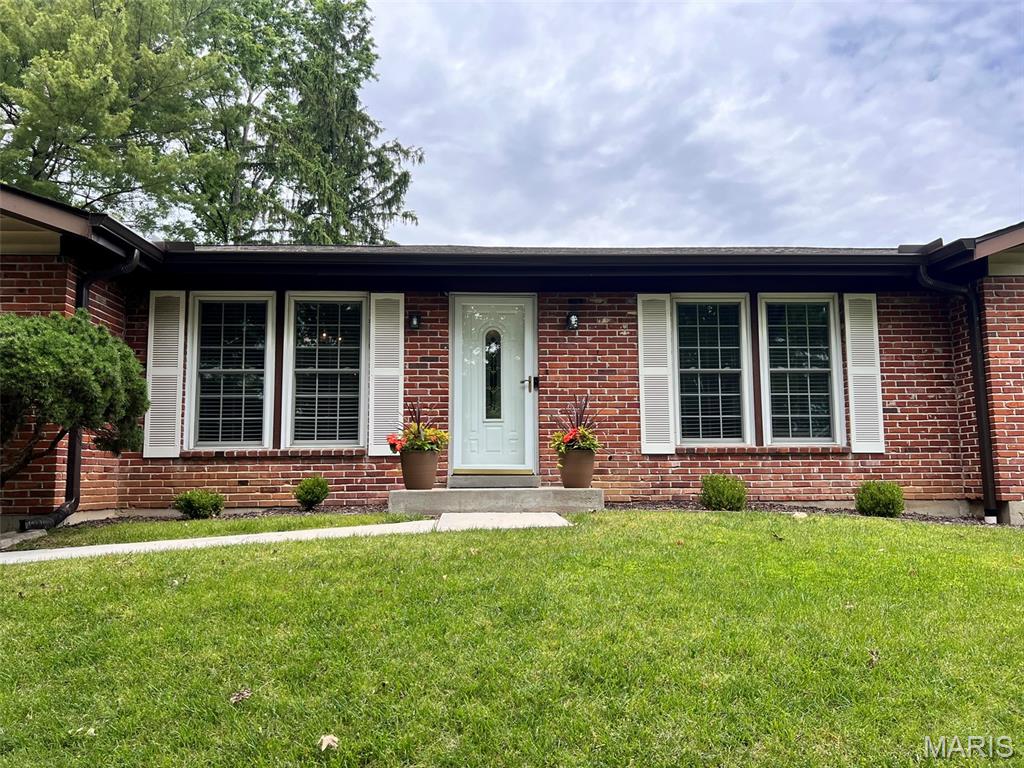 9923 Regalton Court, Unincorporated, MO, 63123