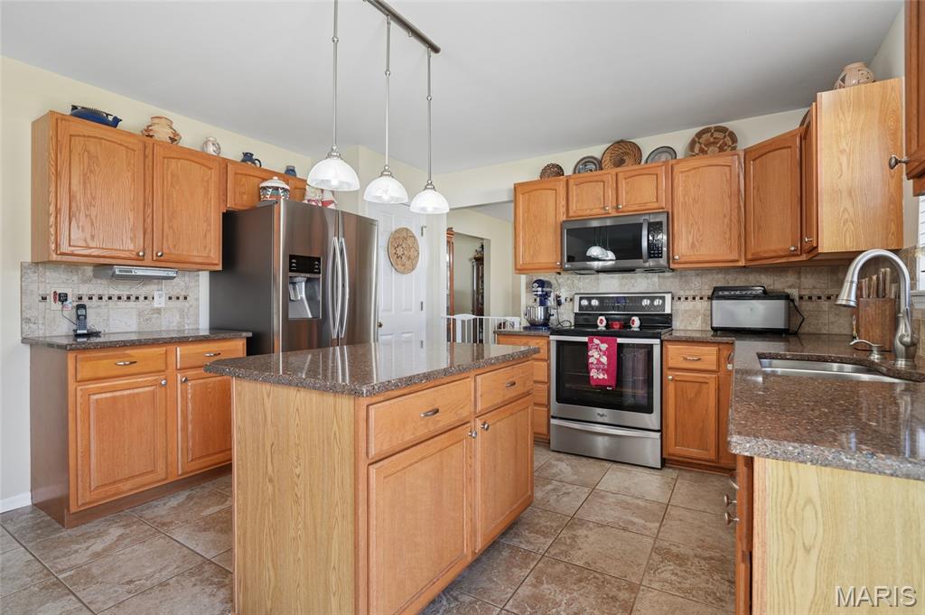 6099 Timber Hollow Lane, High Ridge, MO, 63049