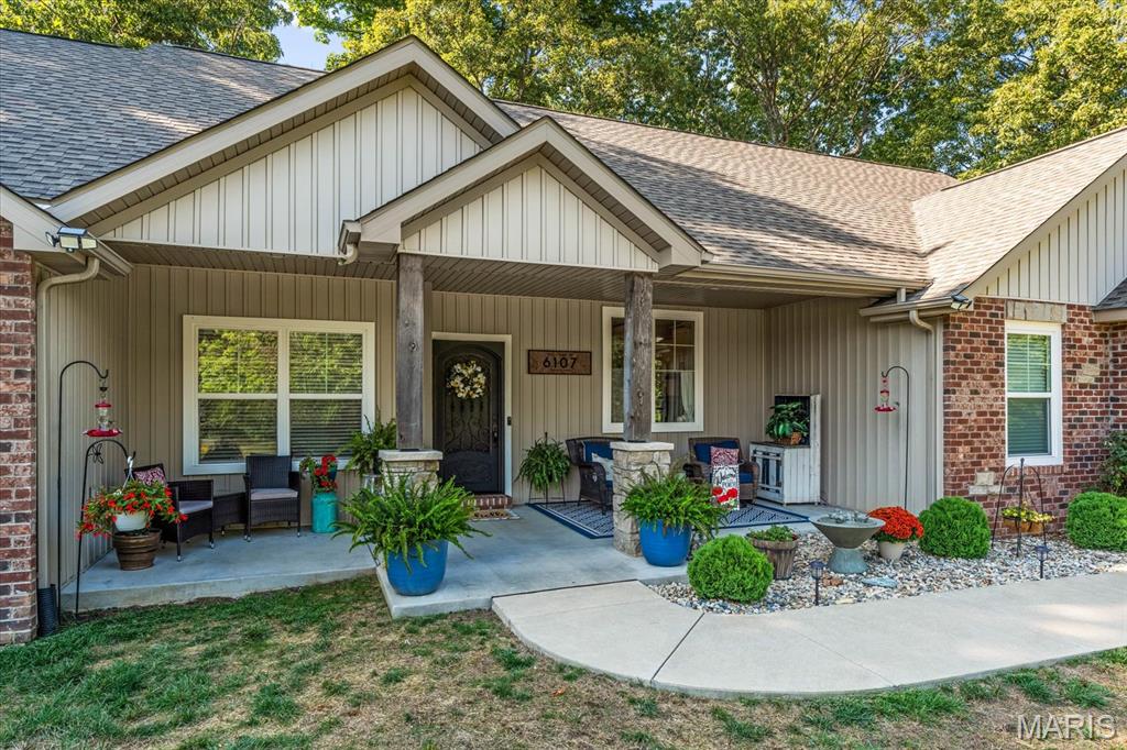 6107 Chantilly Bend, Waterloo, IL, 62298