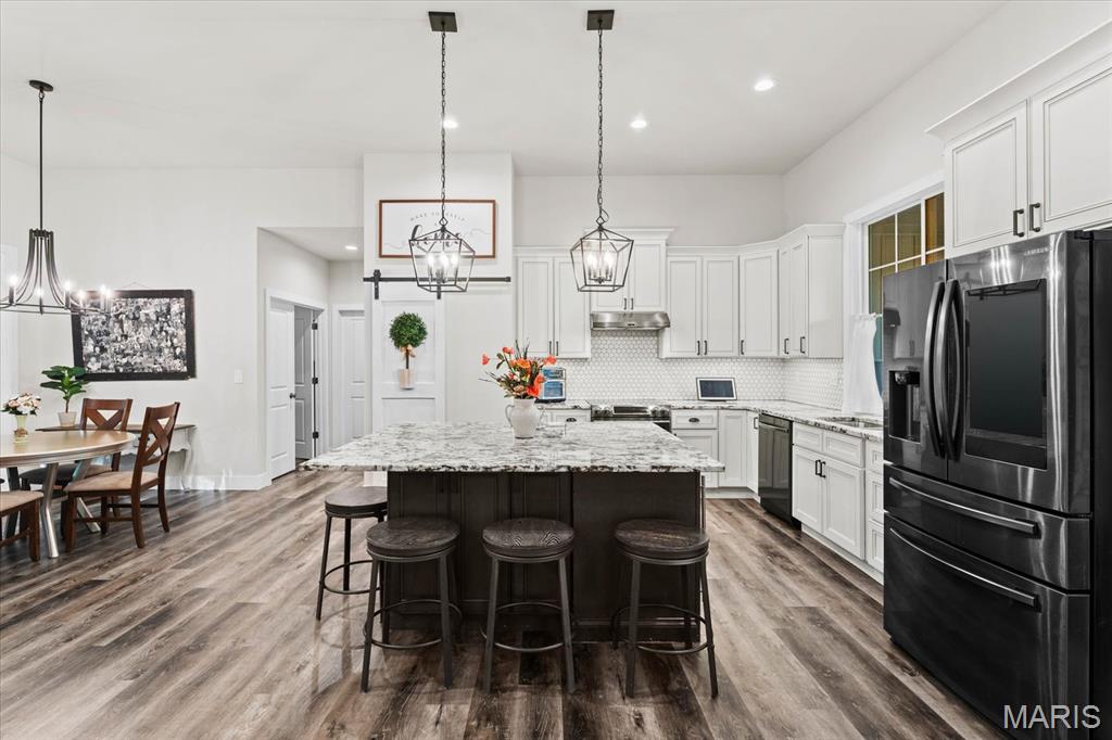 6107 Chantilly Bend, Waterloo, IL, 62298