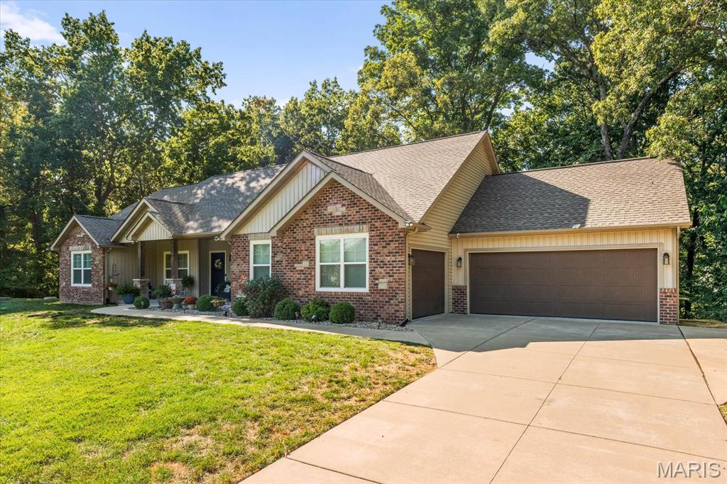 6107 Chantilly Bend, Waterloo, IL, 62298
