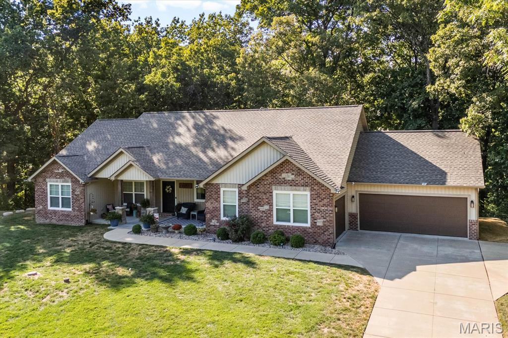 6107 Chantilly Bend, Waterloo, IL, 62298