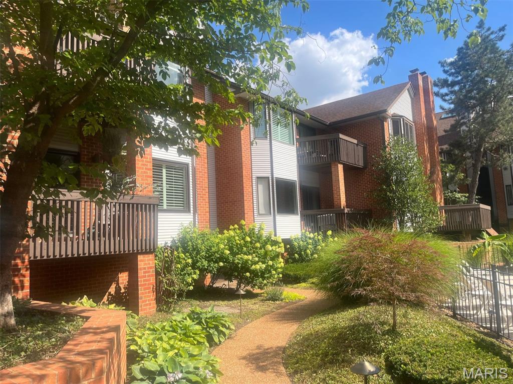 4444 Lindell Boulevard #6, St Louis, MO, 63108-2473