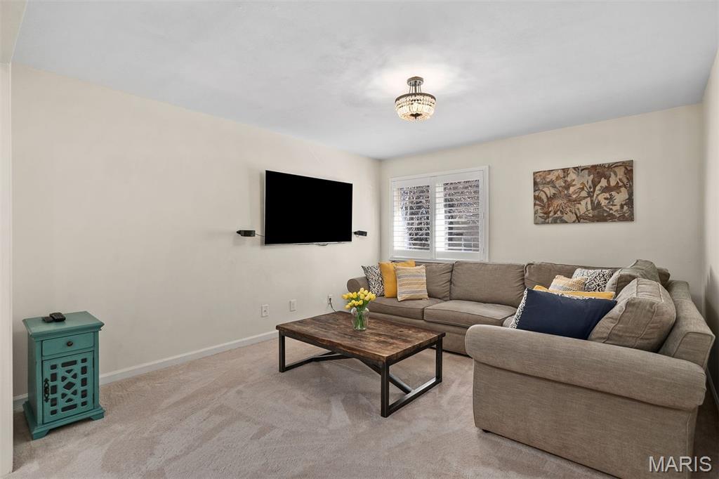 4444 Lindell Boulevard #6, St Louis, MO, 63108-2473