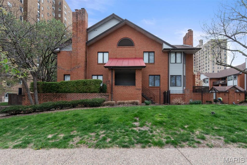 4444 Lindell Boulevard #6, St Louis, MO, 63108-2473