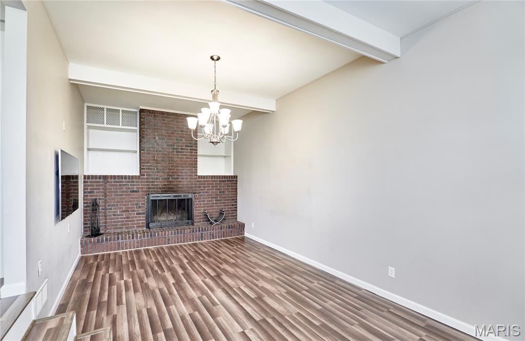 17 Ridgemoor Drive, Fenton, MO, 63026