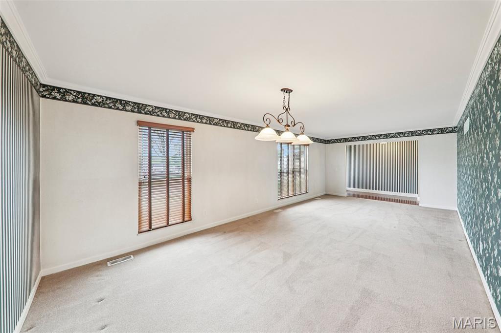5421 Regalway Drive, St Louis, MO, 63129