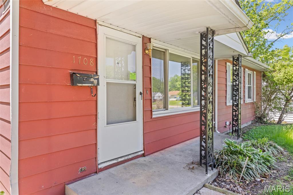 1708 Dellwood Court, St Louis, MO, 63136