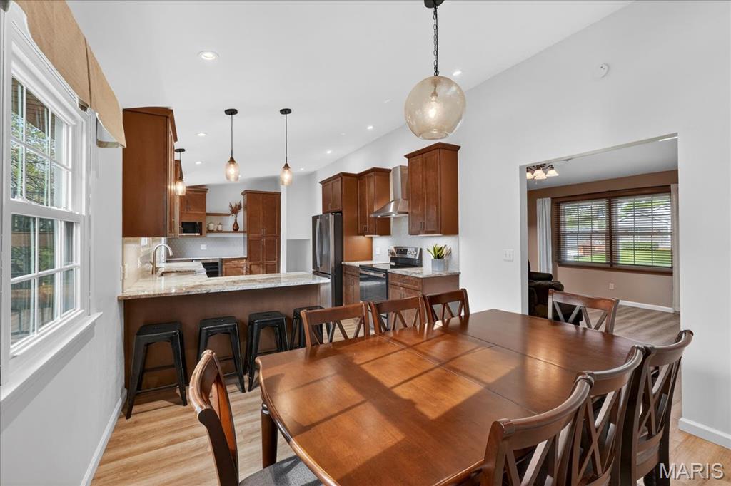 943 Meadowview Lane, Columbia, IL, 62236-1057