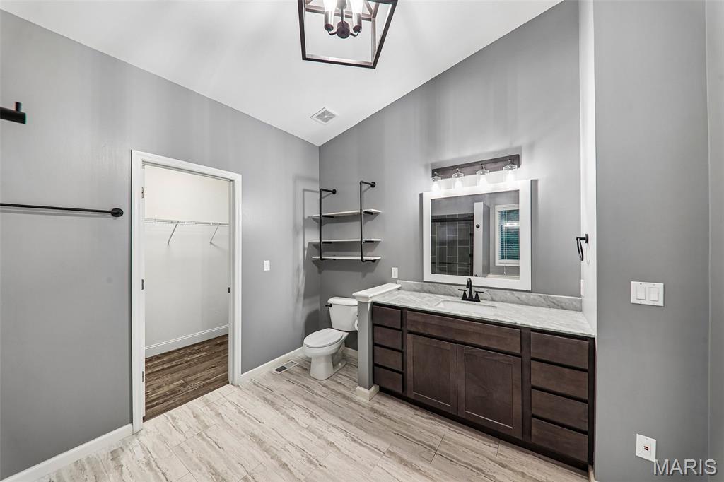 1433 Sportsmans Court, O'Fallon, MO, 63366