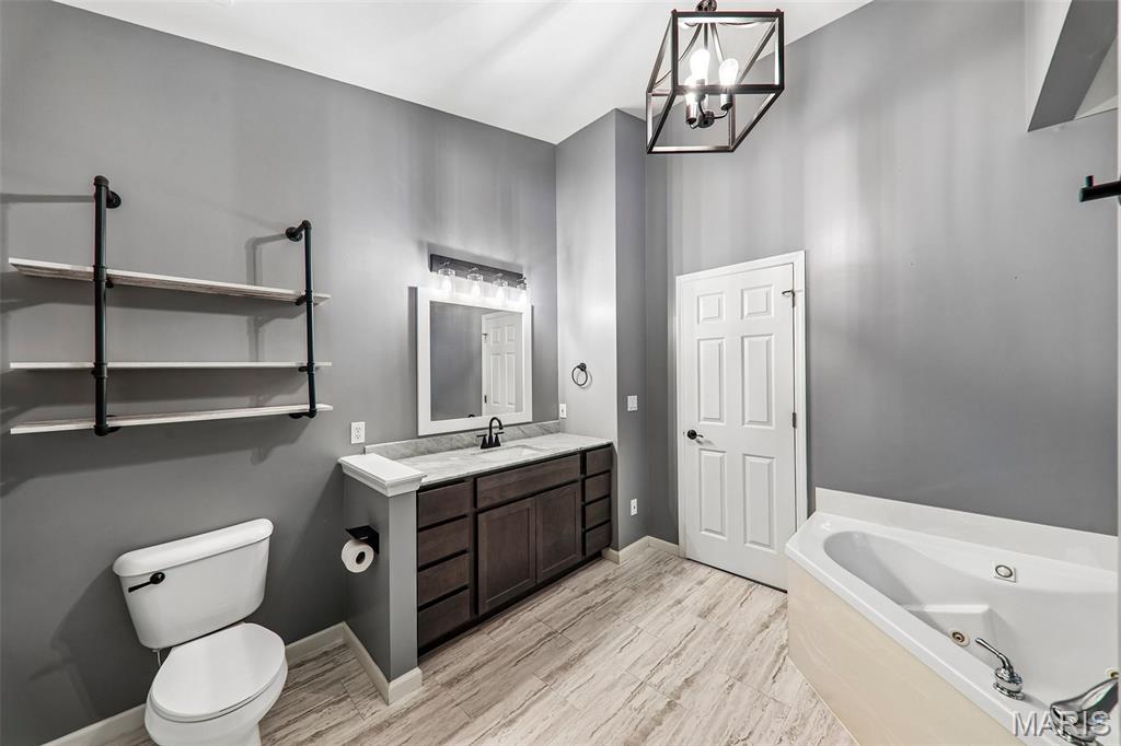 1433 Sportsmans Court, O'Fallon, MO, 63366