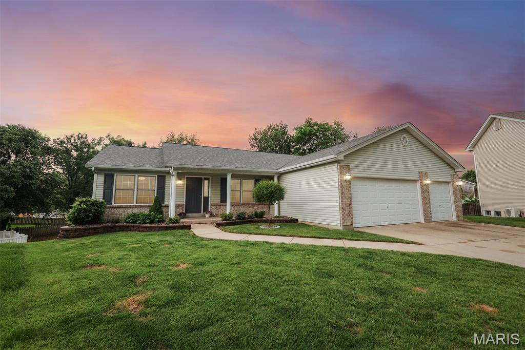 1433 Sportsmans Court, O'Fallon, MO, 63366