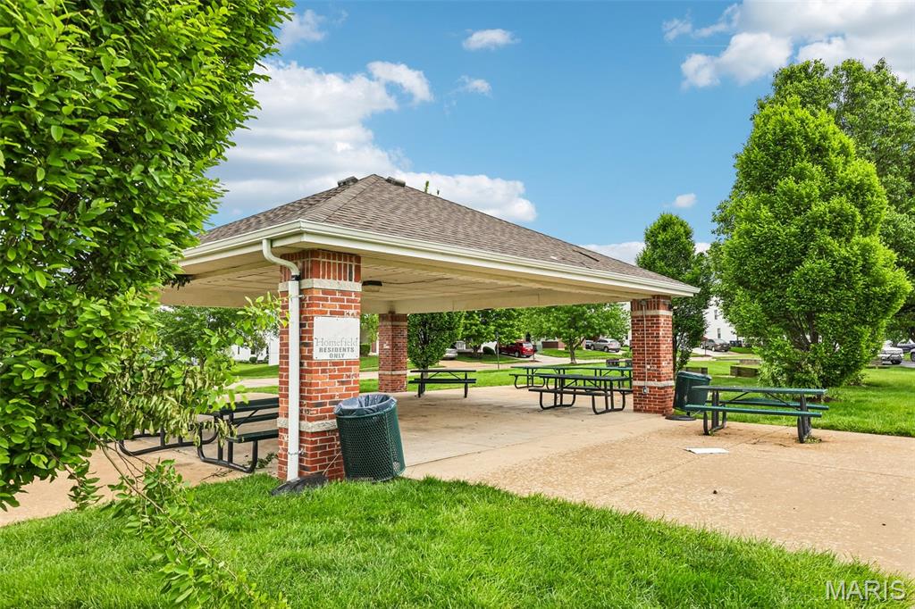 1433 Sportsmans Court, O'Fallon, MO, 63366