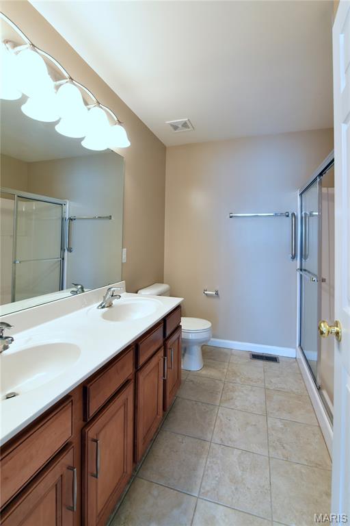1712 Preston Centre Drive, Fenton, MO, 63026-6610